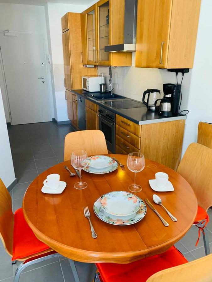 Apartment Alexandra erste Linie vor Meer und Kamenjak Premantura Buitenkant foto