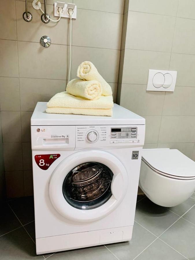 Apartment Alexandra erste Linie vor Meer und Kamenjak Premantura Buitenkant foto