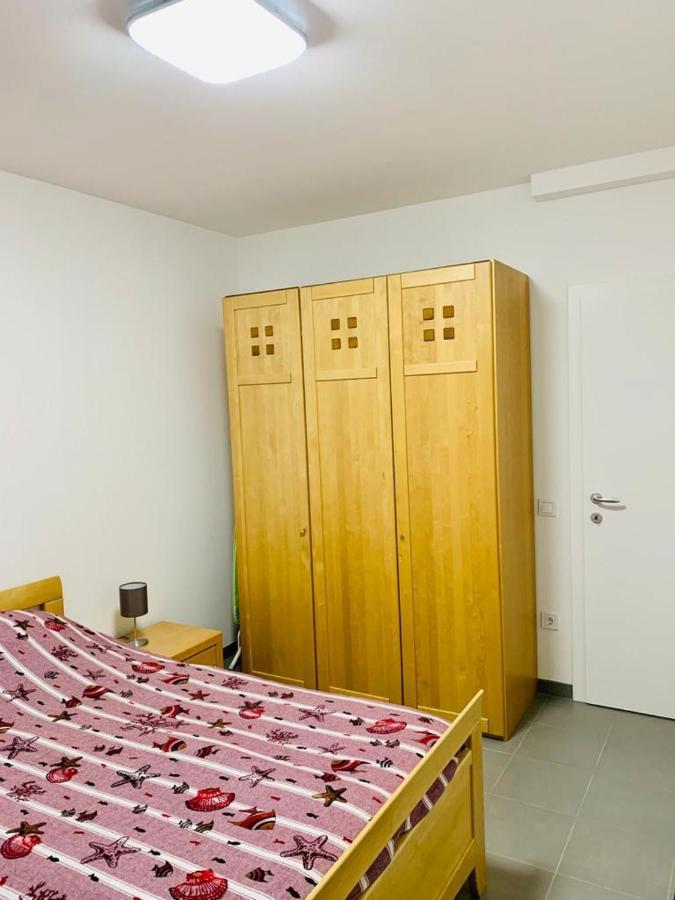 Apartment Alexandra erste Linie vor Meer und Kamenjak Premantura Buitenkant foto