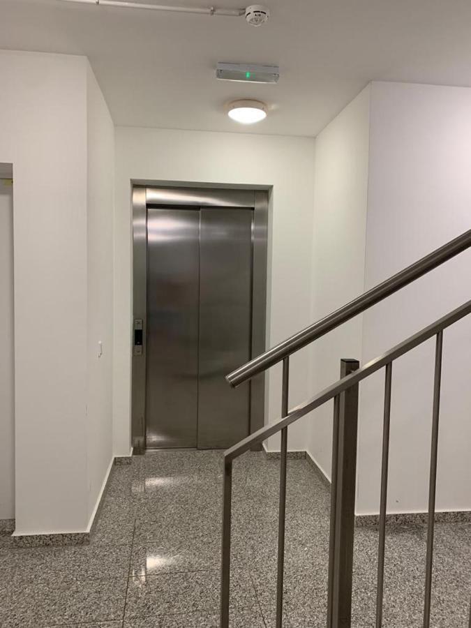 Apartment Alexandra erste Linie vor Meer und Kamenjak Premantura Buitenkant foto